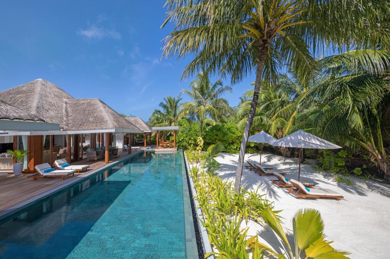 Residência com 2 Quartos - Praia e Piscina