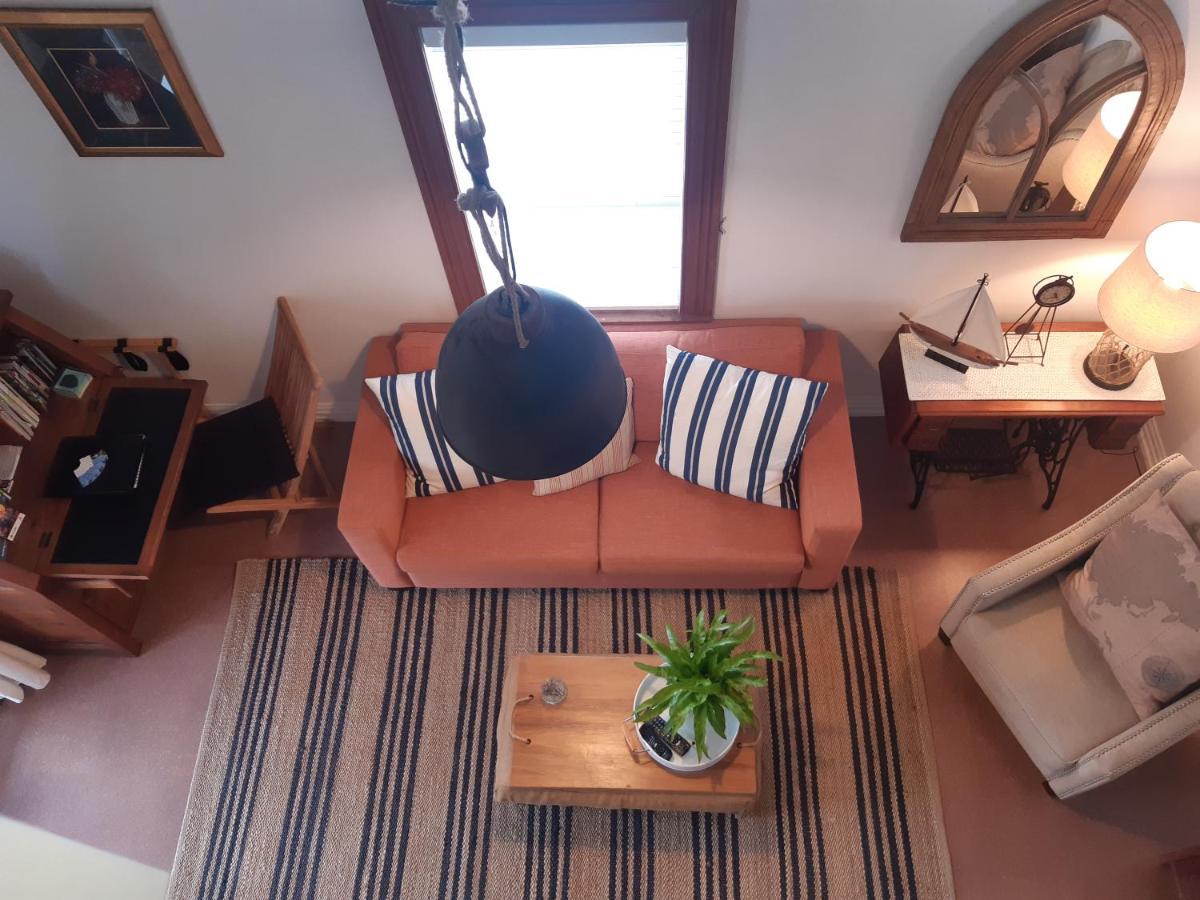 One-Bedroom Cottage Garden View