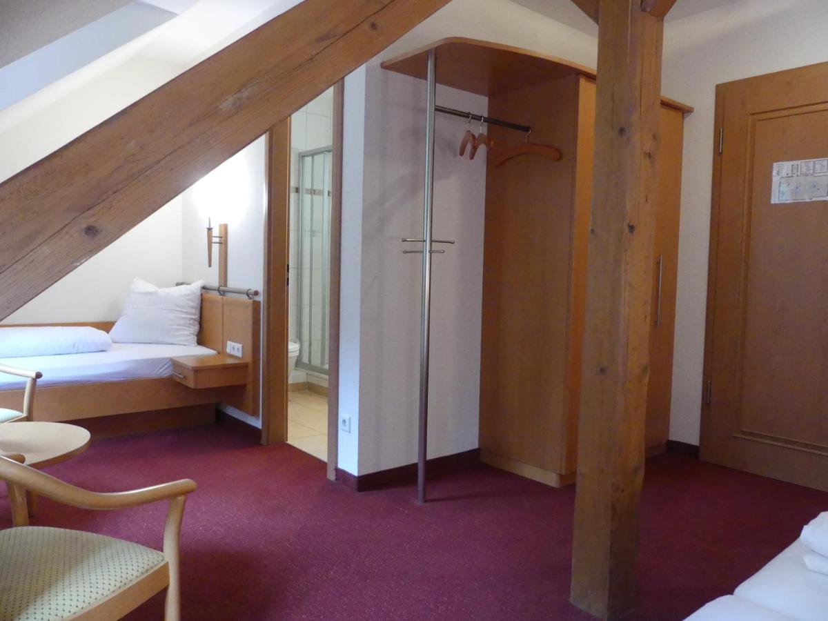 Triple Room Private Bathroom