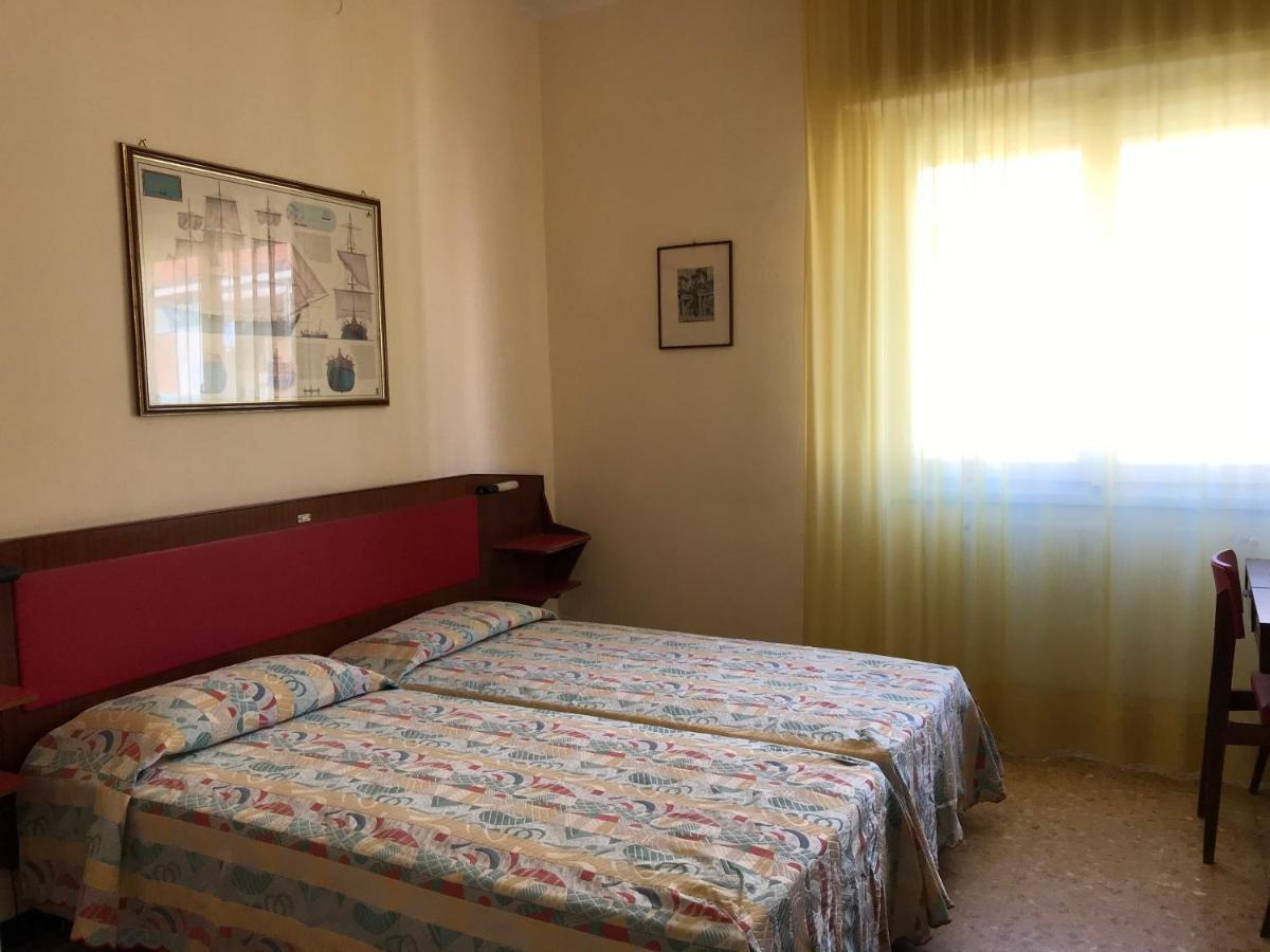 Dreibettzimmer