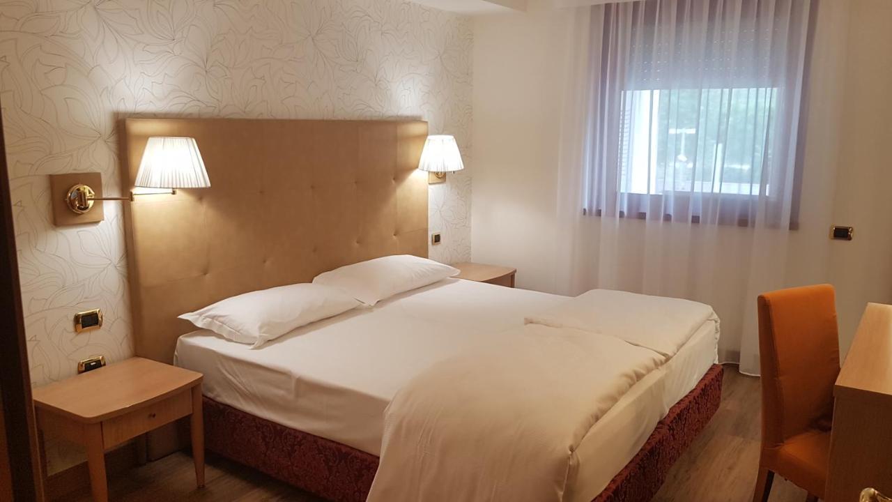Double Room,1163072457:JPEG