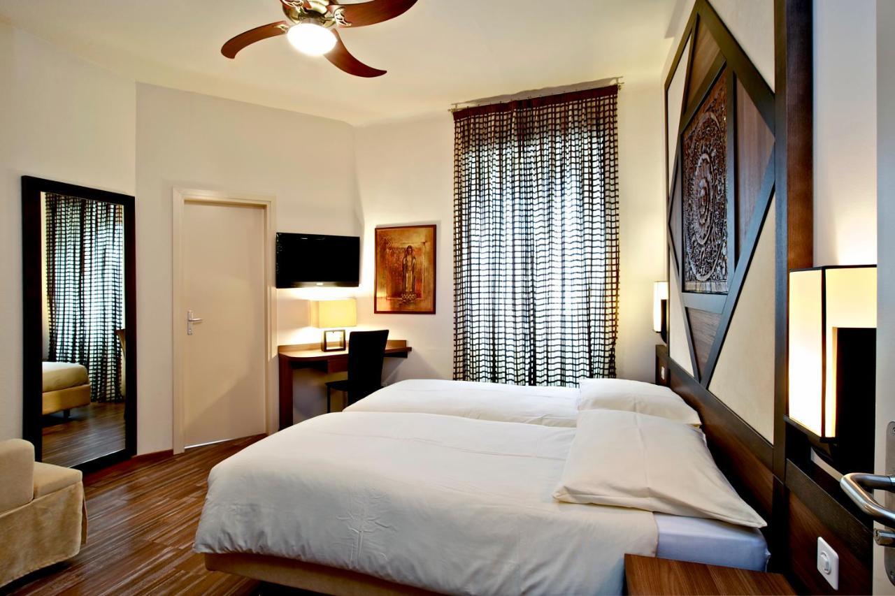 Doppelzimmer mit Bergblick ohne Balkon