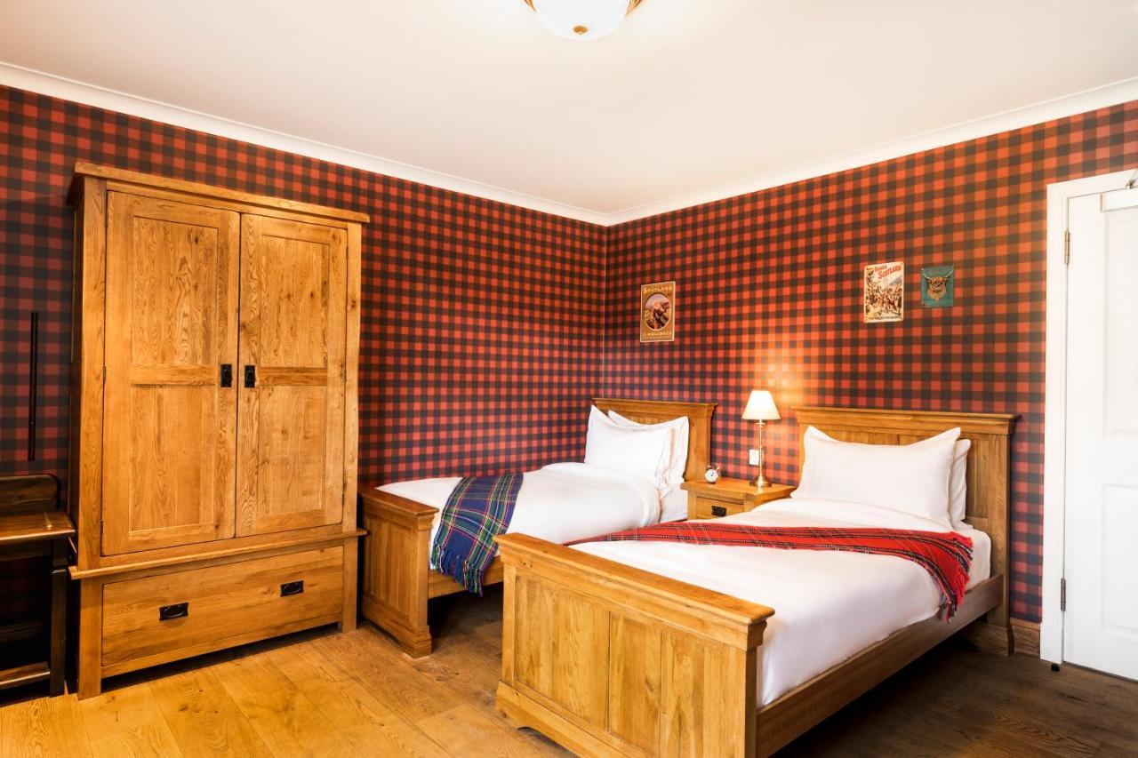 Twin Guest Room