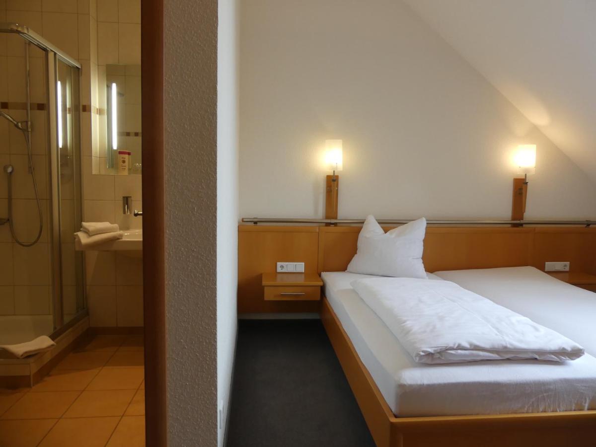 Double Room Private Bathroom