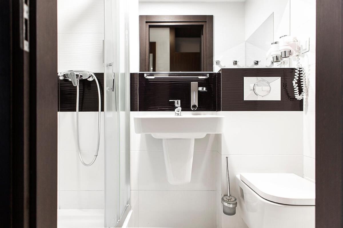 Large Premium Double or Twin Room