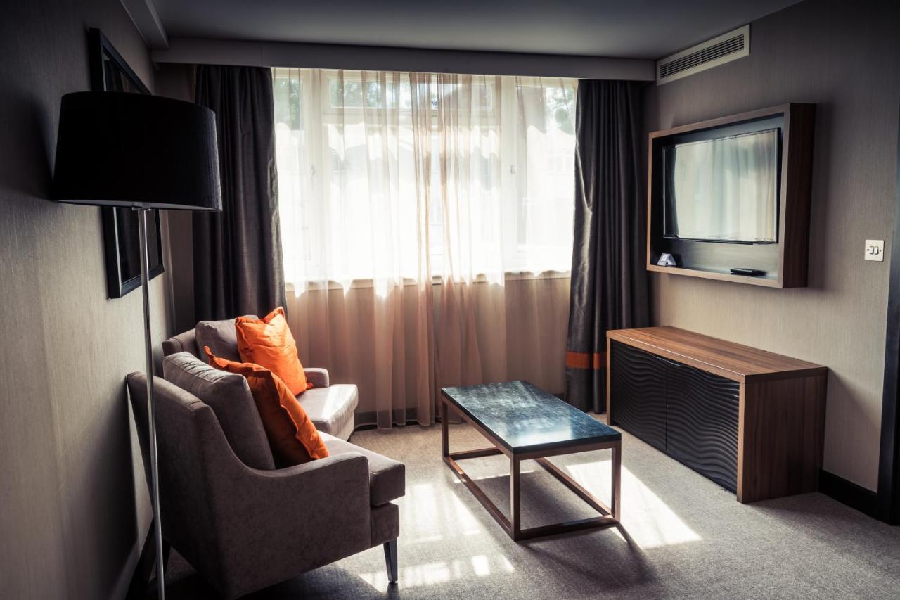 One-Bedroom Suite,923923741:JPEG