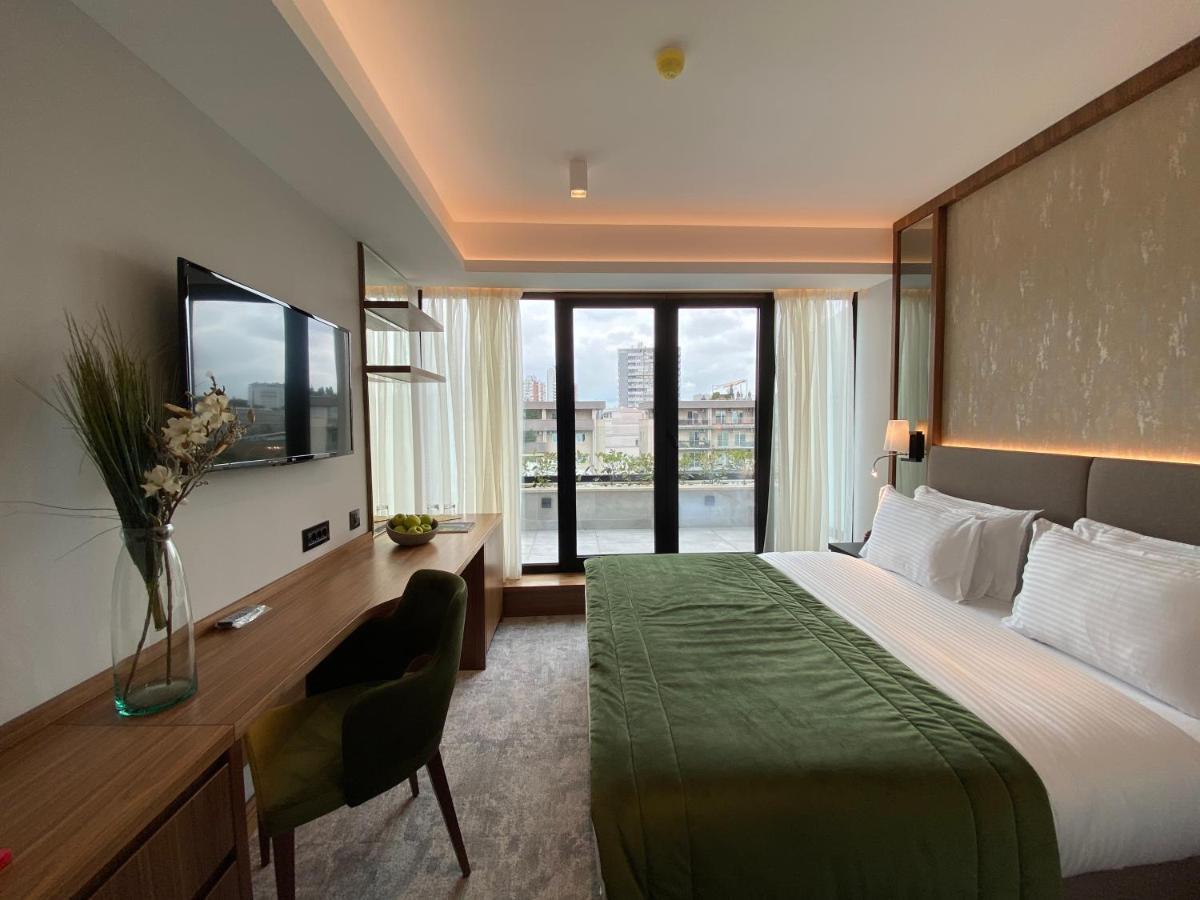 Doppelzimmer mit Balkon