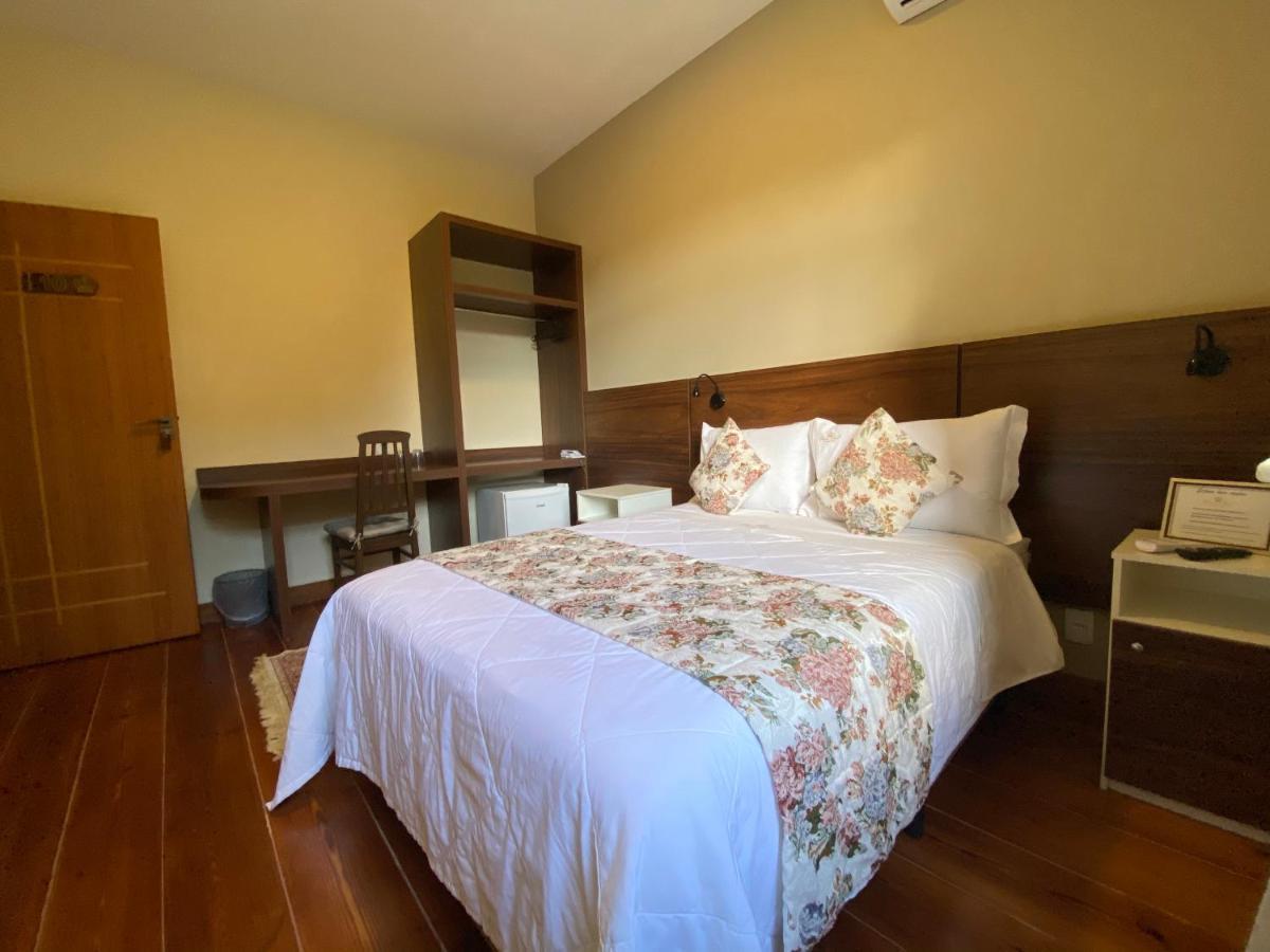Double Room with Mountain View - Annex