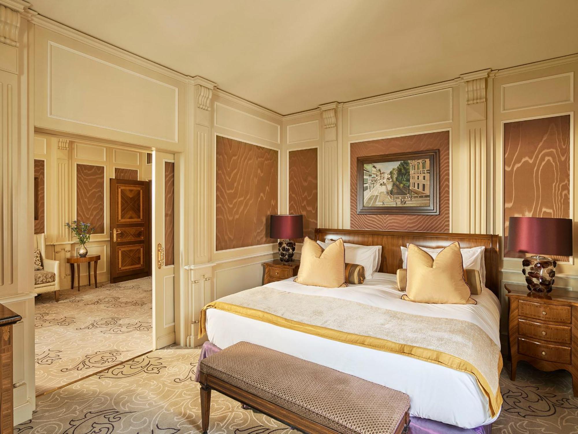 Ambassador Suite
