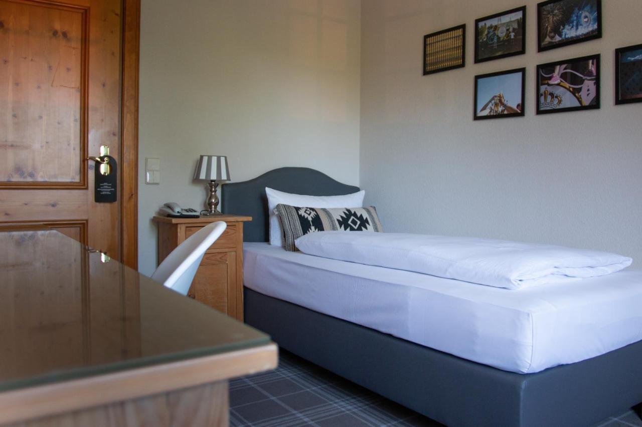Single Room,1180834804:JPEG