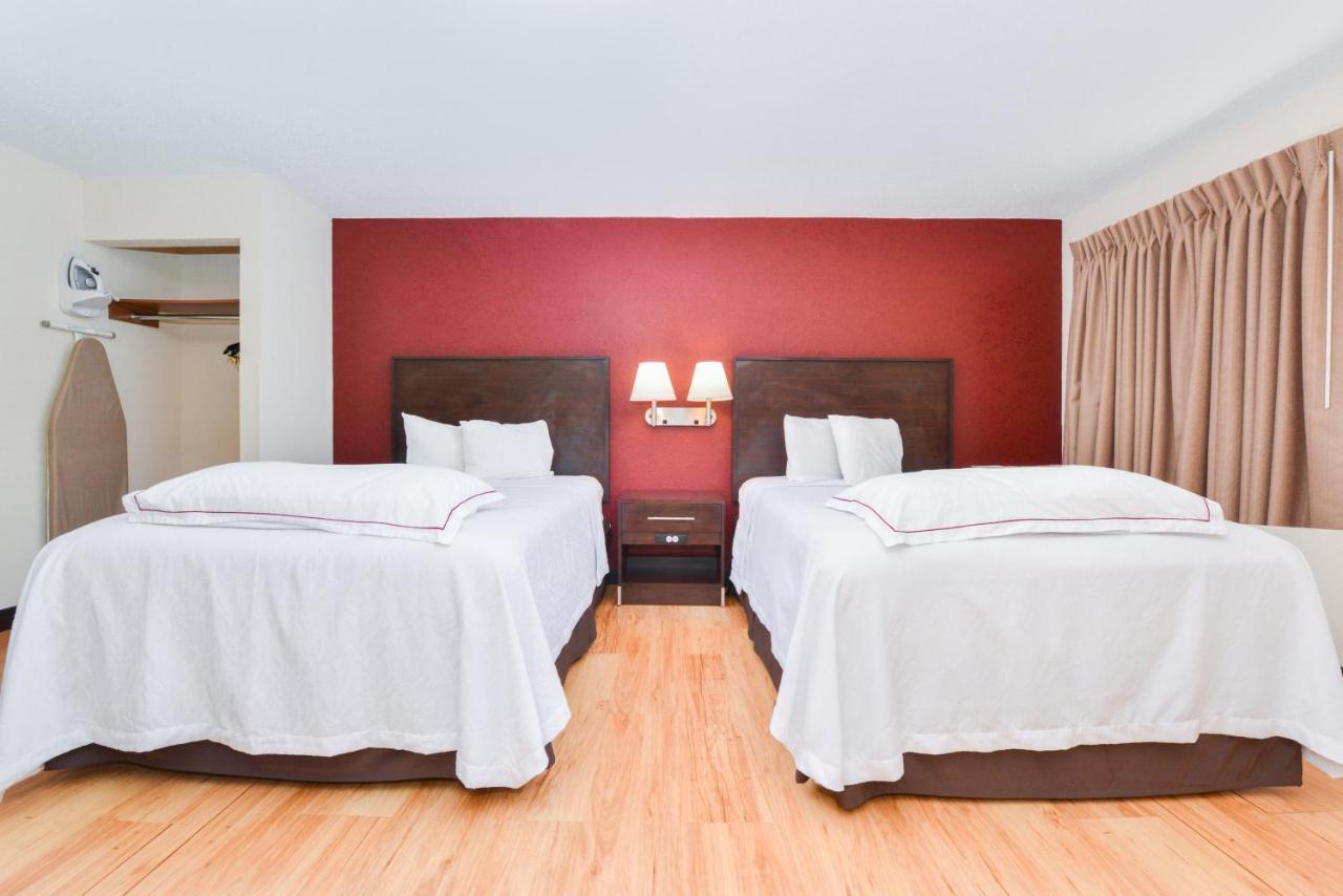 Deluxe Double Room Two Full Beds Kitchenette Disability Access or Smoke,1024880563:JPEG