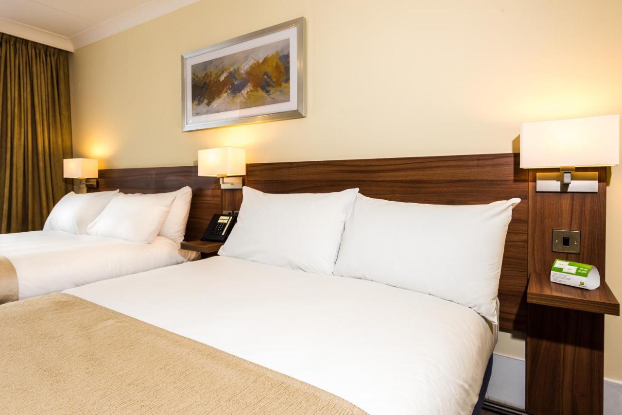 Standard Double Room with Two Double Beds