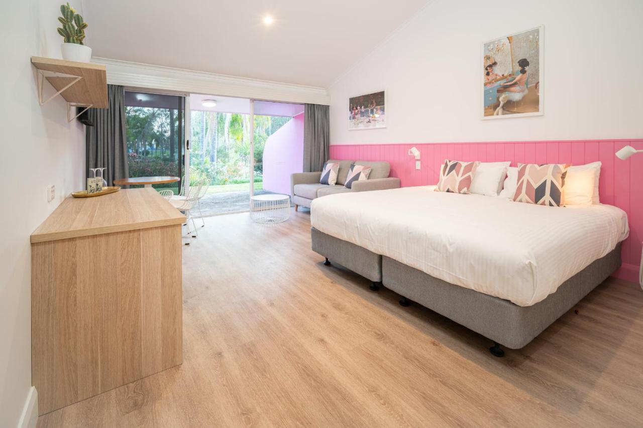 King Terrace Room - No Pets
