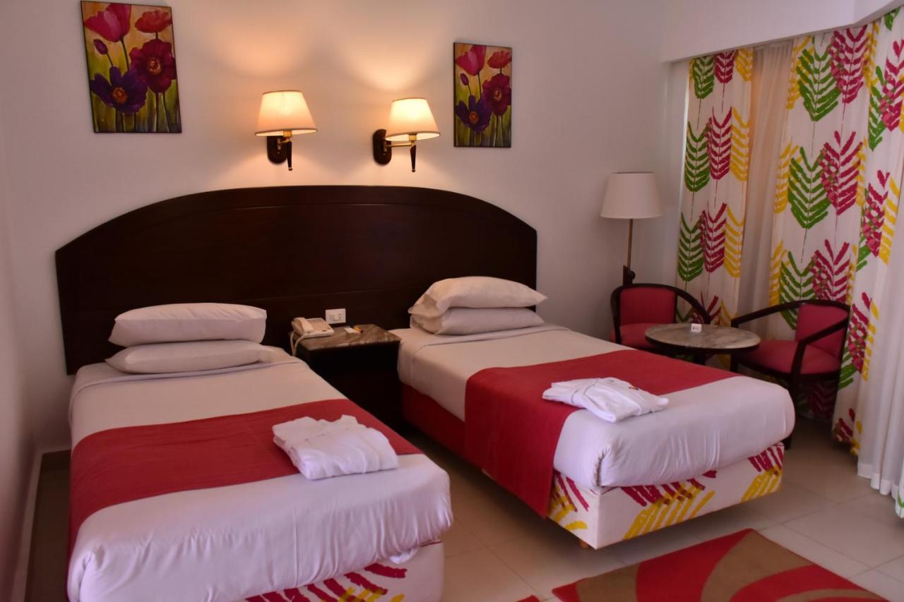Standard Double Room,1030052812:JPEG
