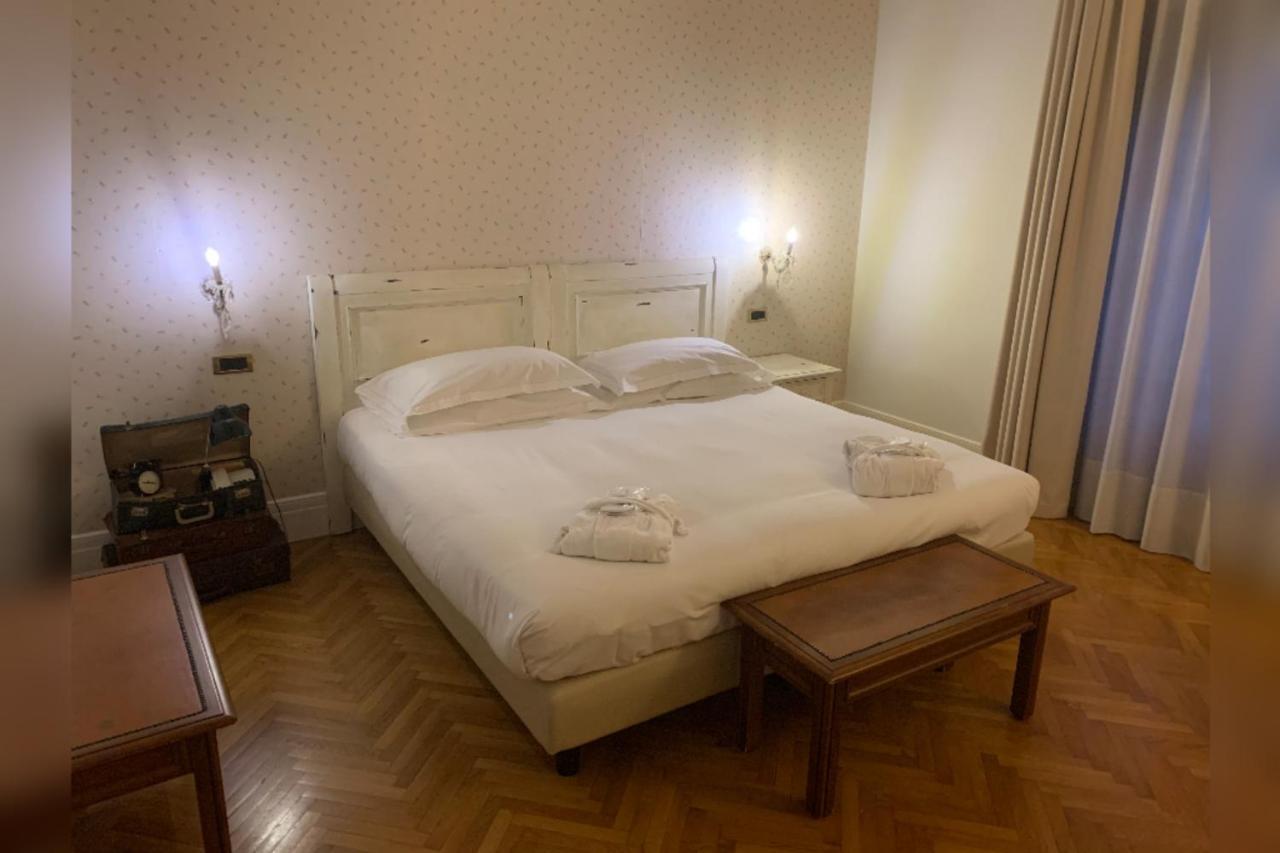 Double Room,1030207942:JPEG