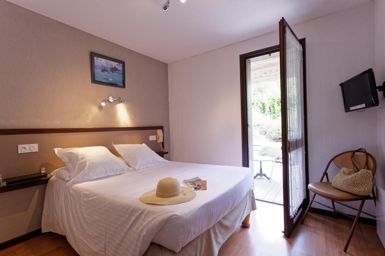 Double Room,1588103739:JPEG