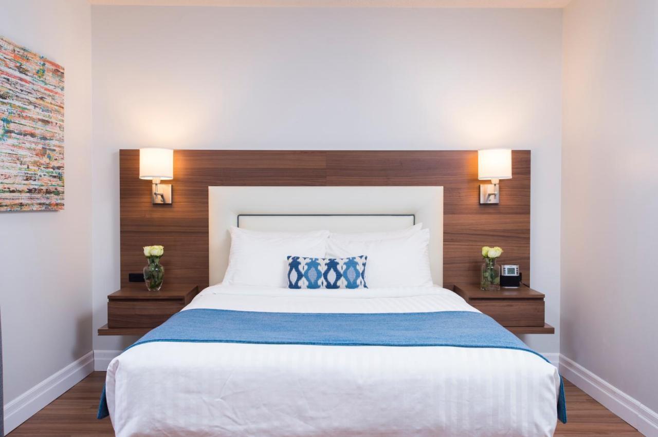 Queen Room - Hard Wood Floor