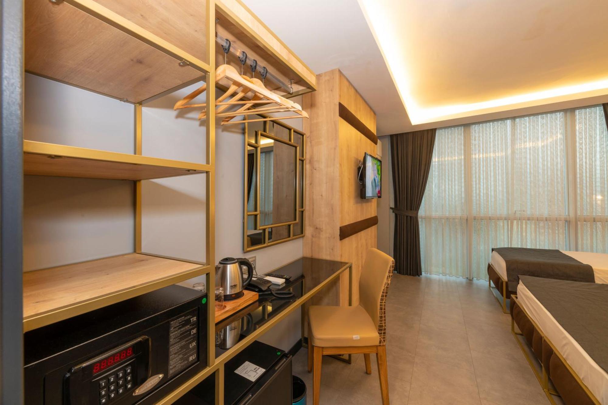 Deluxe Single Room,1285925413:JPEG