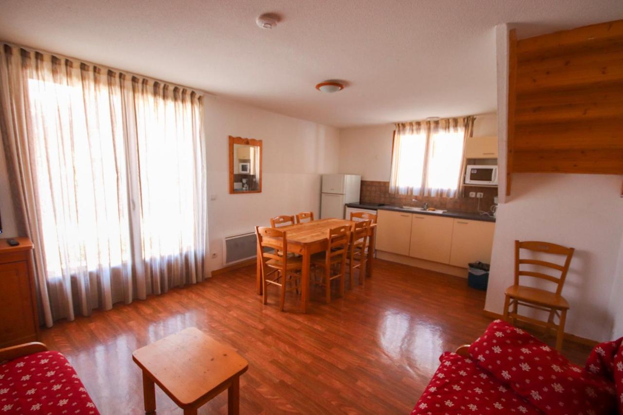 Chalet,1062905131:JPEG