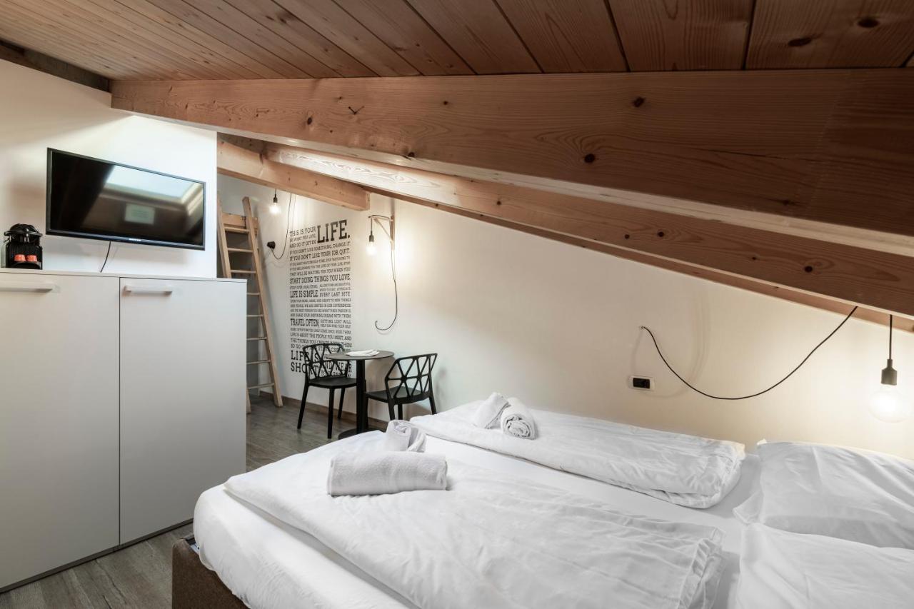 Standard Triple Room with Air Conditioning - Attic