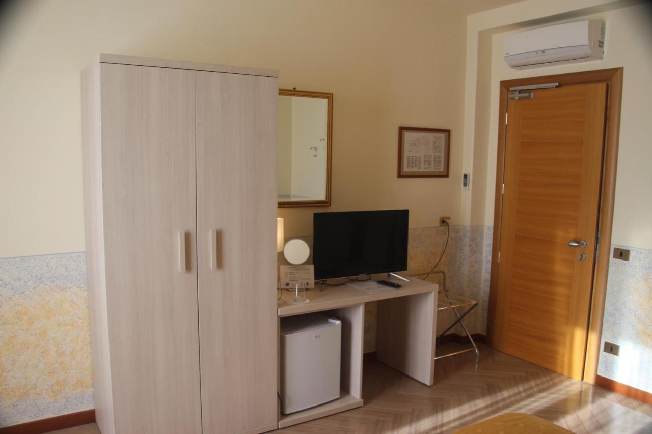 Triple Room Balcony,1038407875:JPEG