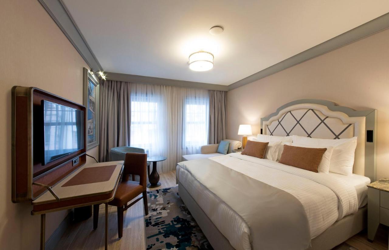 Standard King Room