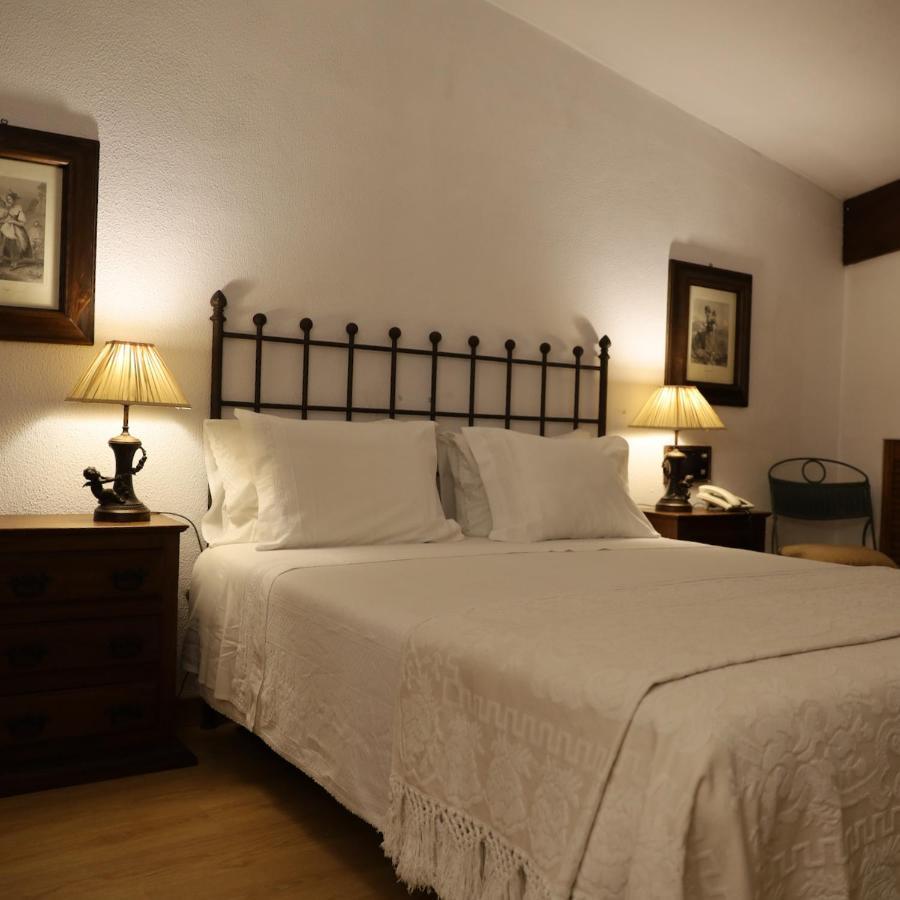 Double or Twin Room Land View