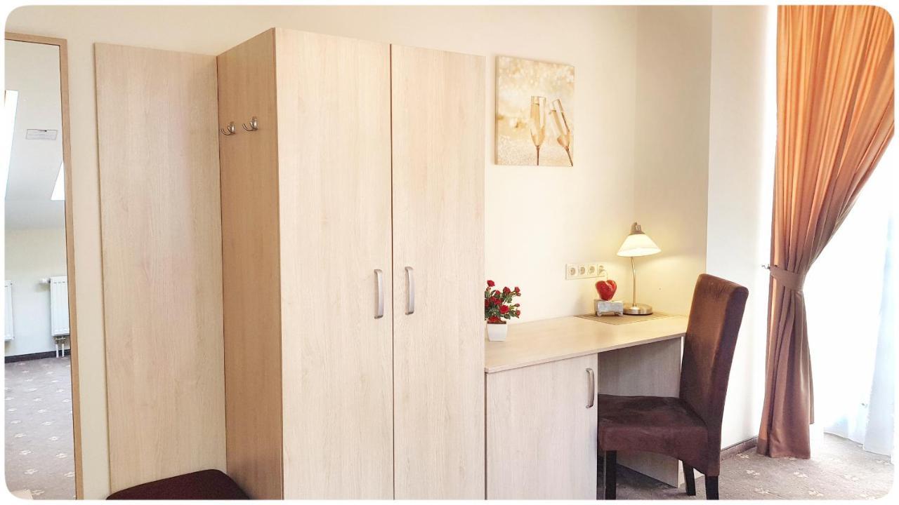 Superior Room Kitchen