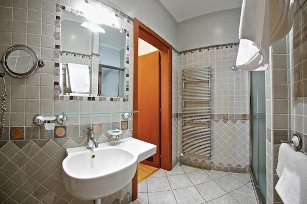 Double Room,693089268:JPEG