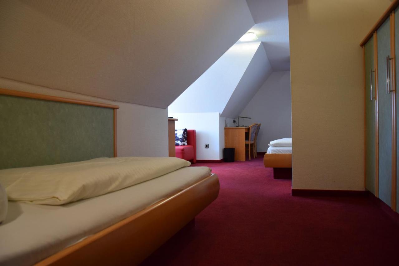 Dreibettzimmer