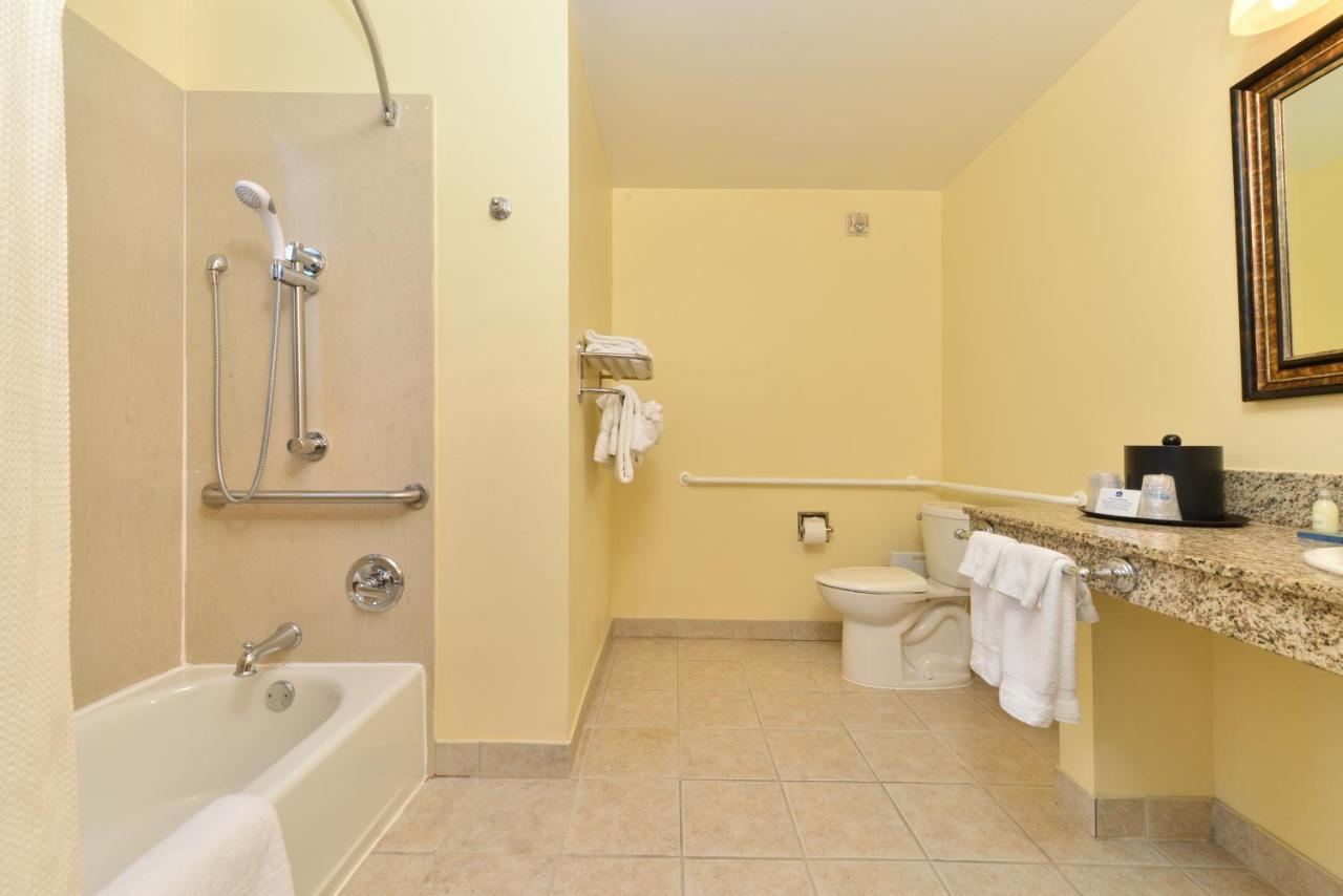 Double Room Two Double Beds Disability Access