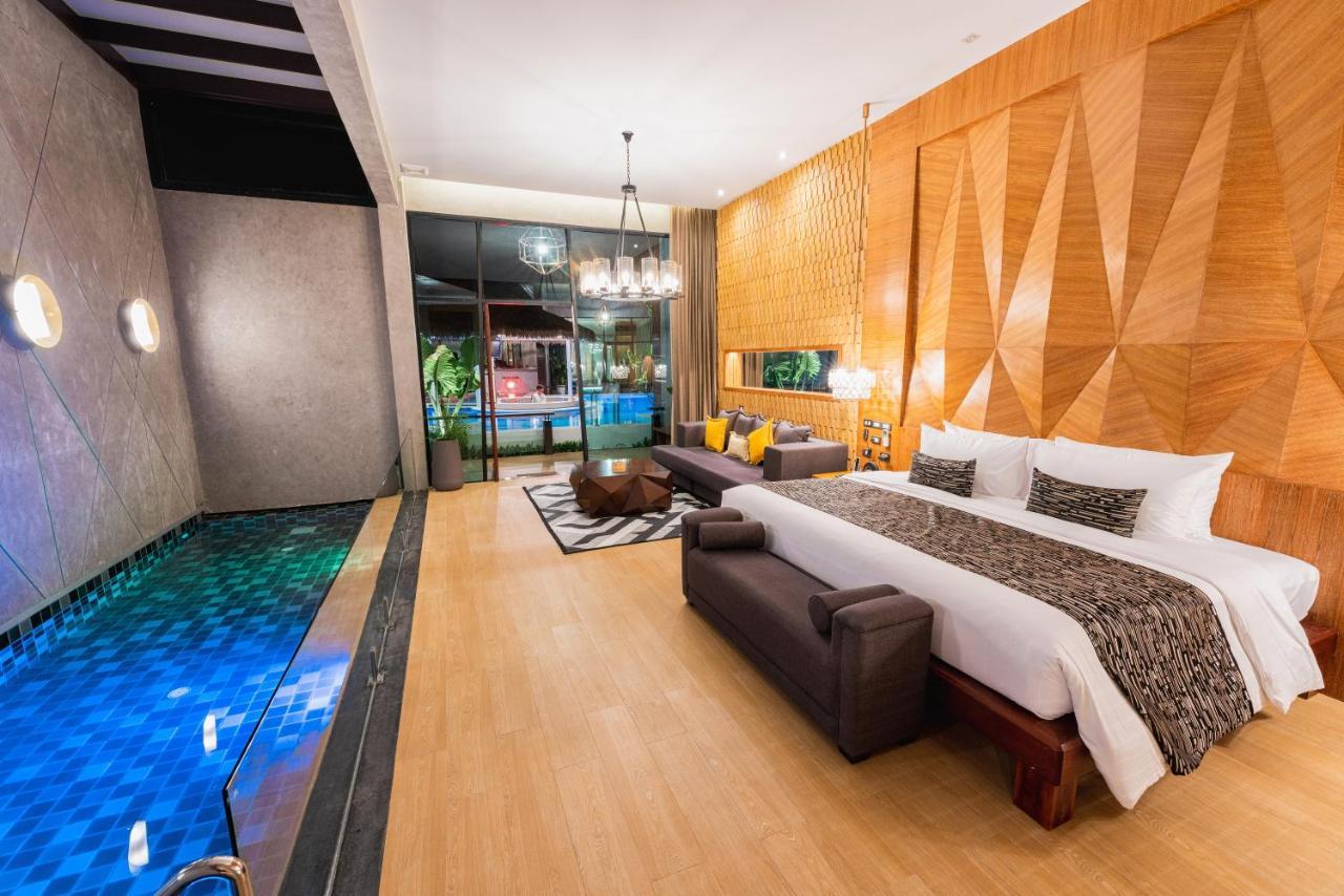 Pool Villa
