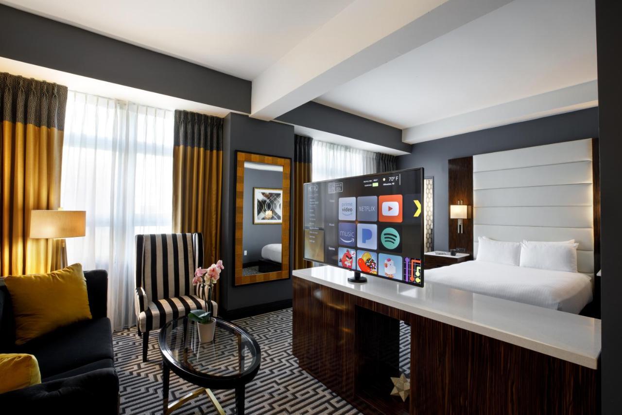 Guest room, 1 Queen, City view