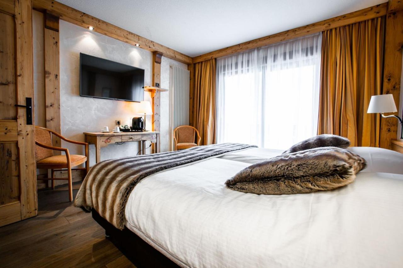 Superior Double or Twin Room,1082510563:JPEG