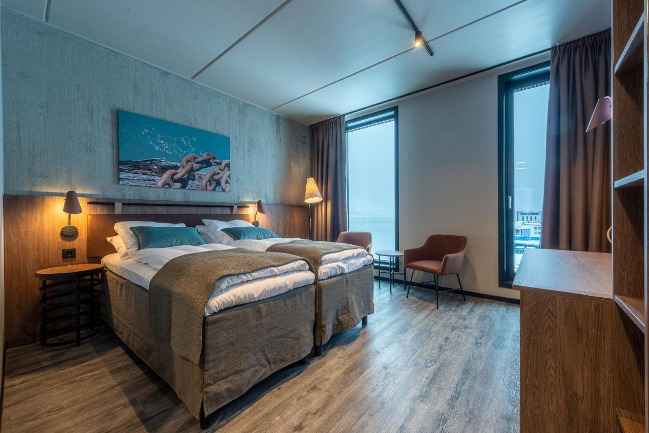 Tweepersoonskamer met 2 Aparte Bedden
