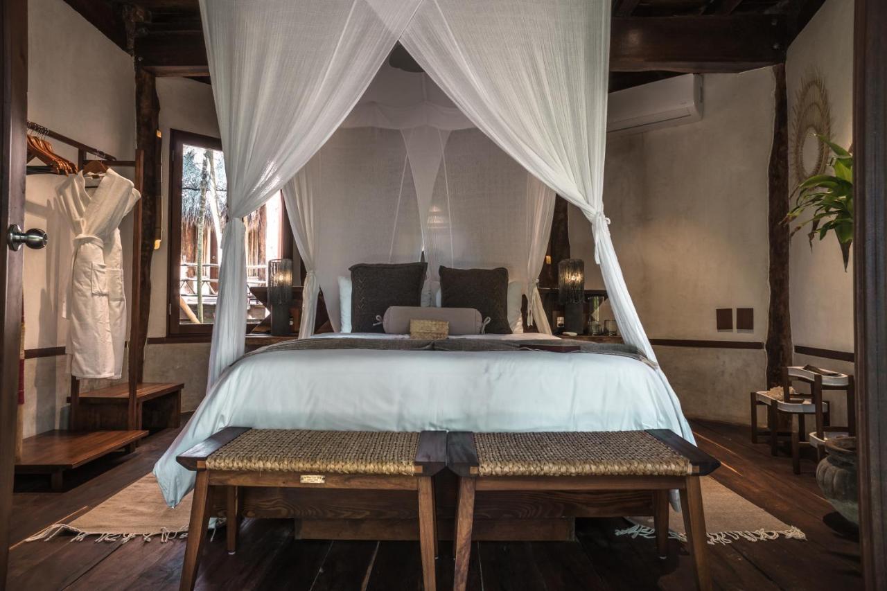 Small Room Partial Ocean View