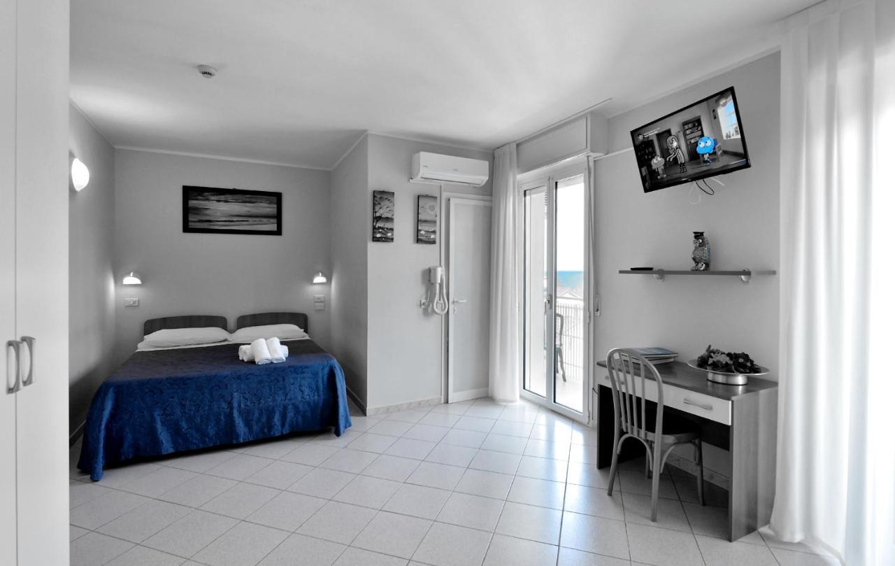Quadruple Room Balcony,1089523294:JPEG