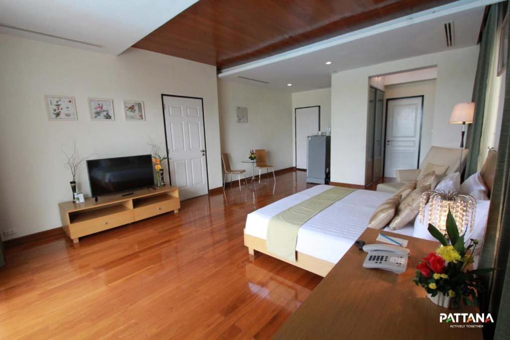 Junior Suite King Bed