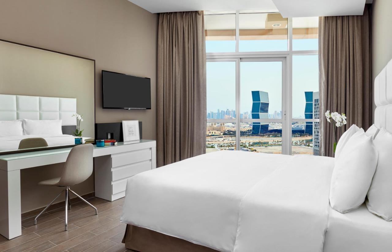 One-Bedroom King Suite with City View - High Floor