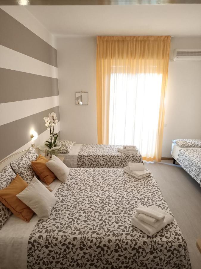 Standard Quadruple Room,1090430808:JPEG