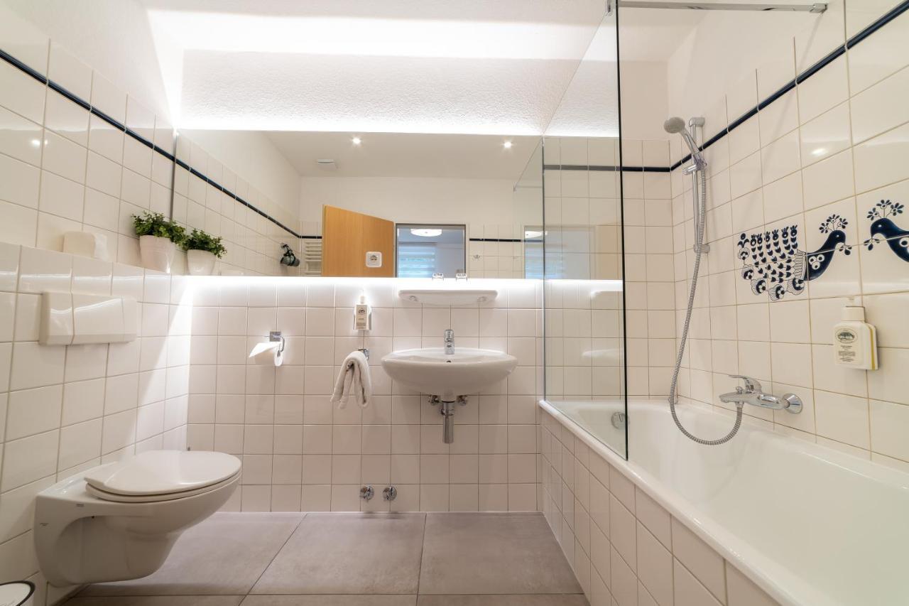 Doppelzimmer Economy im Souterrain