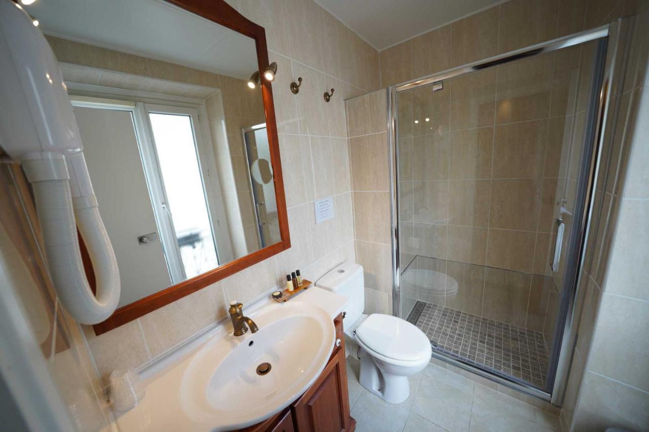 Quadruple Room,1622032687:JPEG