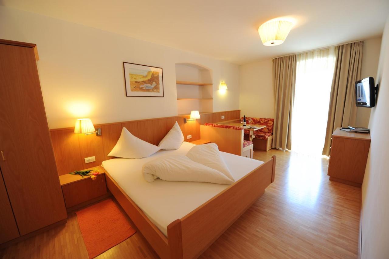Deluxe Quadruple Room,1084804273:JPEG