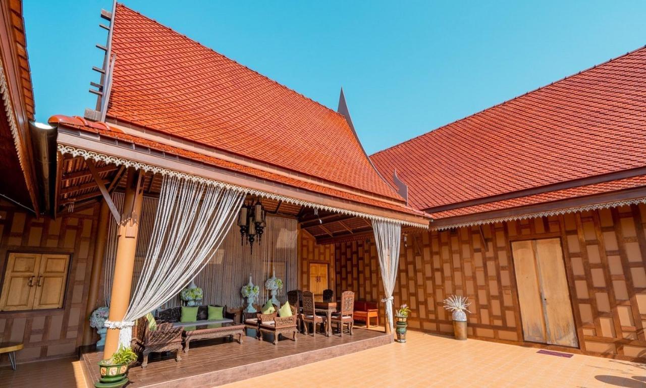 Thai Suite