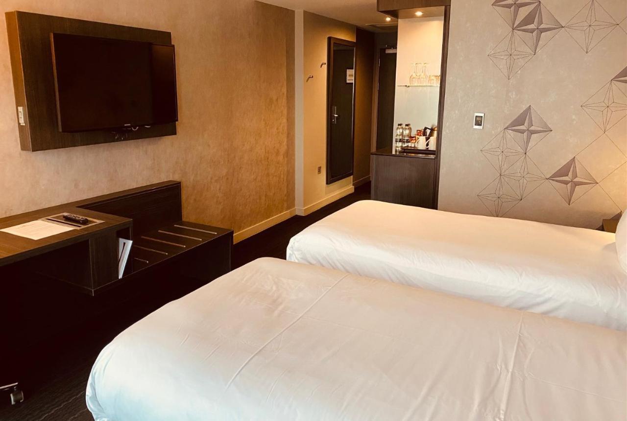 Standard Room with Two Single Beds