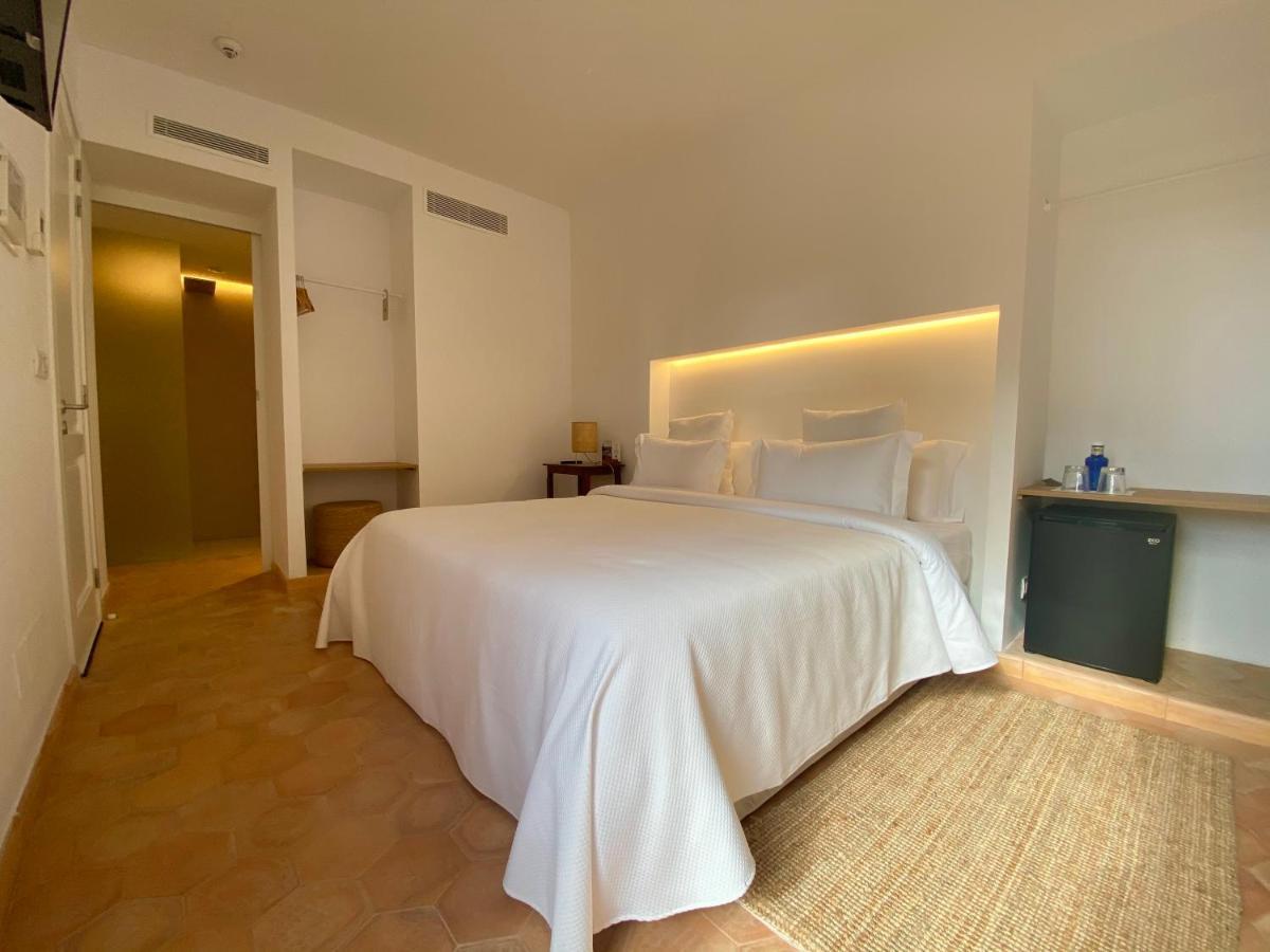 Double Room,1087482748:JPEG
