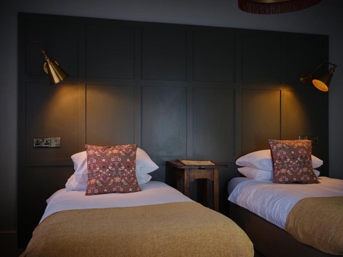 Quirky Twin Room