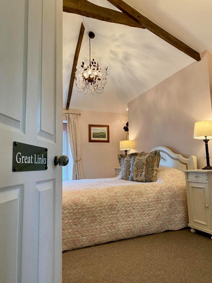 Standard Zimmer mit Kingsize-Bett