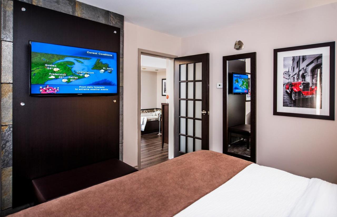 King Suite with Spa Bath - Non-Smoking