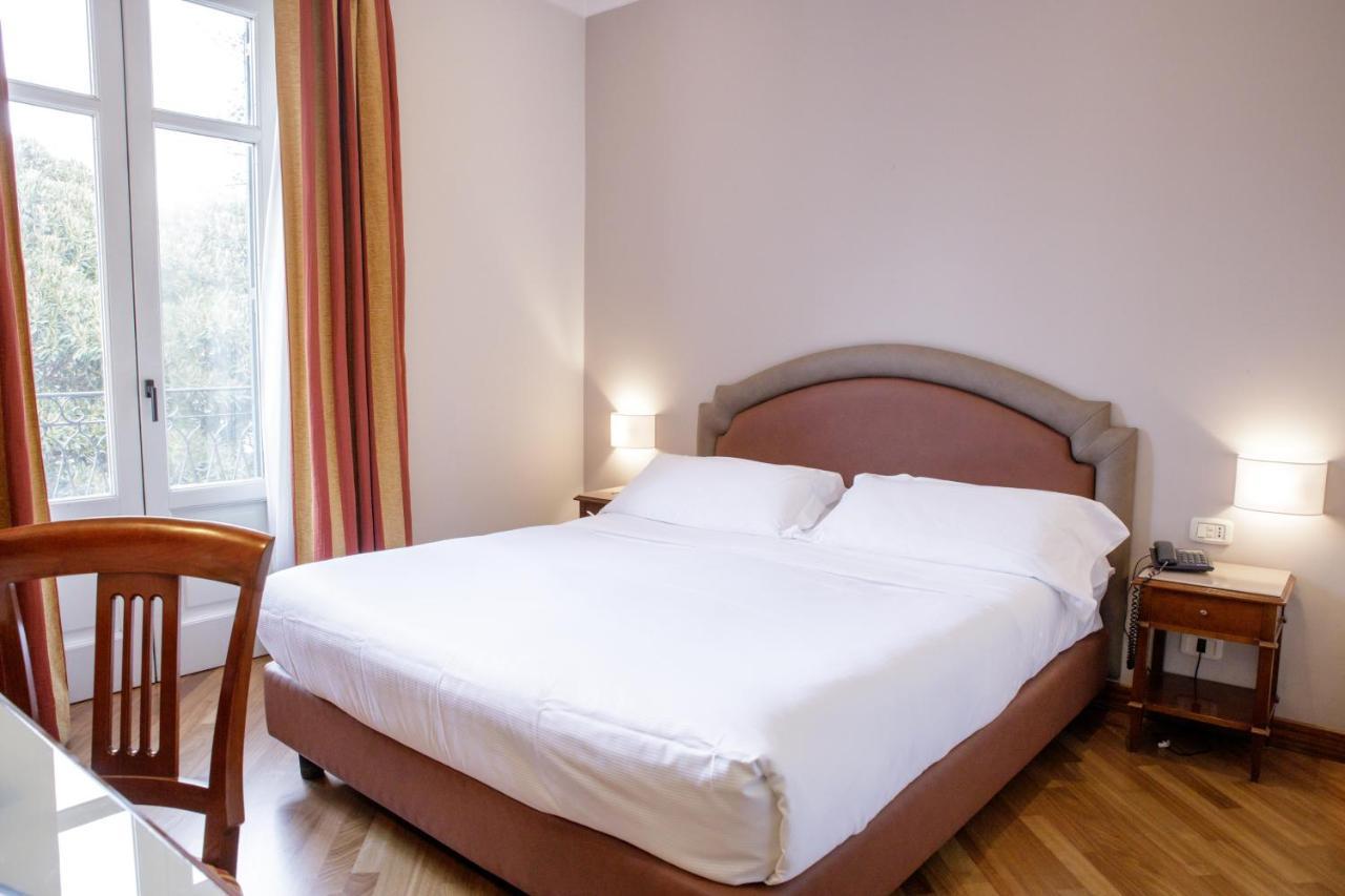 Chambre Lit King-Size Deluxe avec Balcon